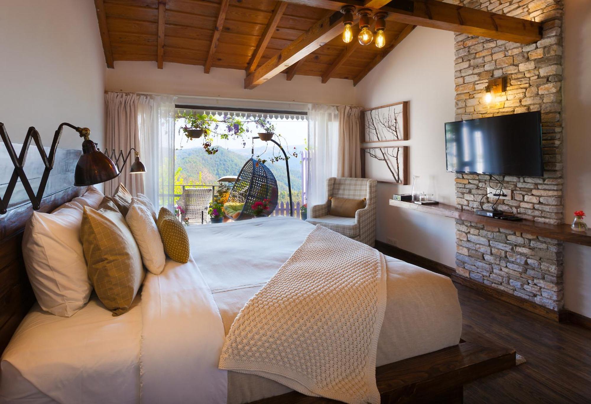 Hotel The Birdcage, Mukteshwar Zewnętrze zdjęcie