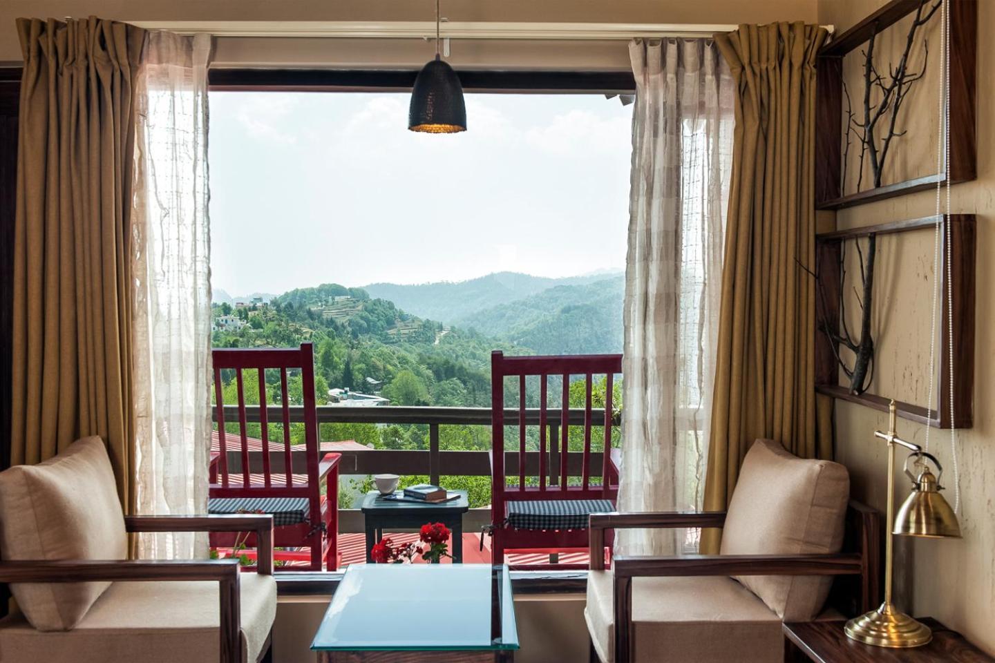 Hotel The Birdcage, Mukteshwar Zewnętrze zdjęcie